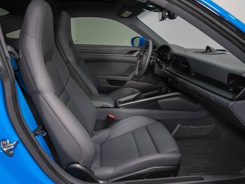 Used 2023 Porsche 911 Carrera w/ Sport Chrono Package image 25