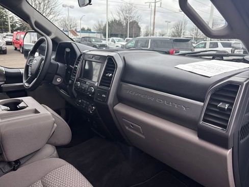 Used 2022 Ford F450 XLT image 39