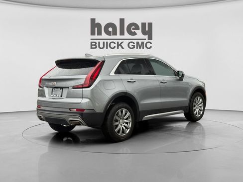 Used 2023 Cadillac XT4 Premium Luxury image 5