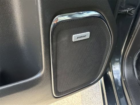 Used 2017 Chevrolet Silverado 1500 High Country image 23