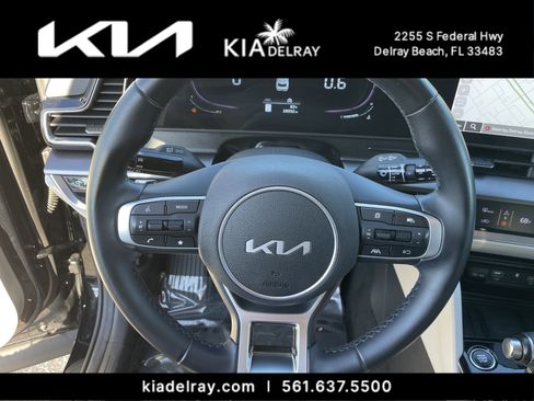 Certified 2023 Kia Sportage EX image 30