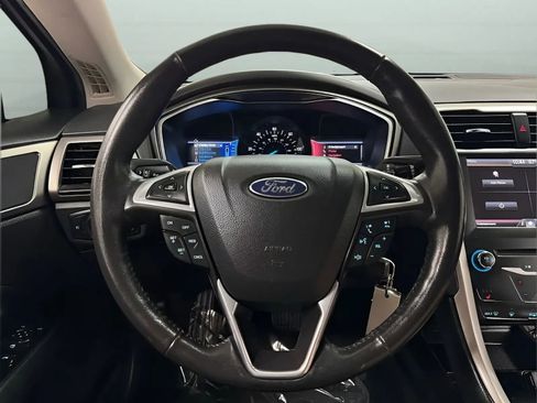 Used 2013 Ford Fusion Energi SE w/ Driver Assist Pkg FWD image 17