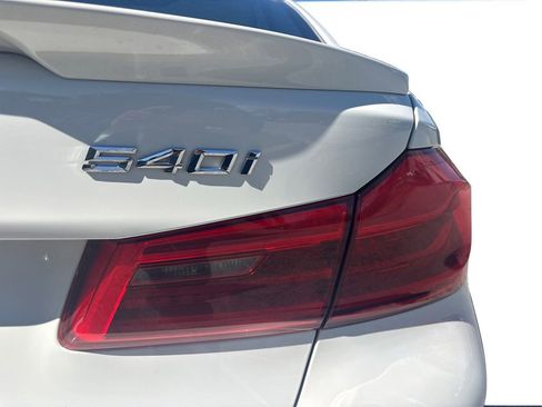 Used 2019 BMW 540i xDrive AWD/4WD image 27