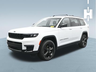 Used 2023 Jeep Grand Cherokee L Limited w/ Black Appearance Package