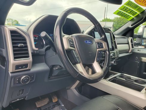 Used 2022 Ford F350 Lariat w/ Chrome Package AWD/4WD image 14