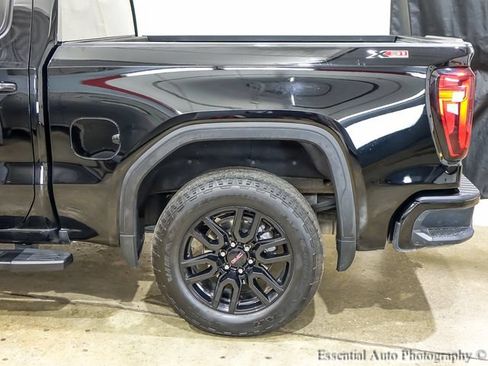 Used 2024 GMC Sierra 1500 Elevation w/ X31 Off-Road Package AWD/4WD image 10
