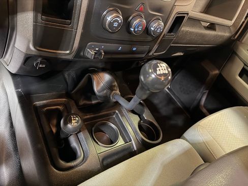 Used 2018 RAM 2500 Tradesman w/ Chrome Appearance Group AWD/4WD image 2
