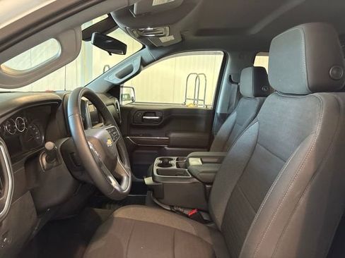 Used 2022 Chevrolet Silverado 1500 LT image 10