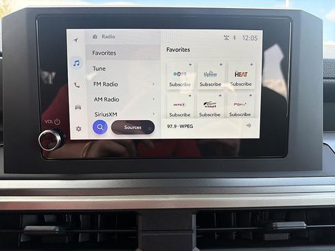 Certified 2024 Toyota Tacoma SR5 image 16