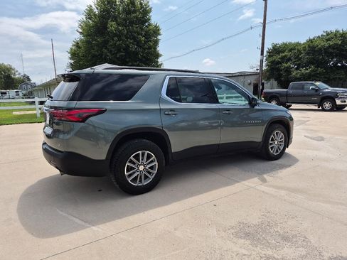 Used 2023 Chevrolet Traverse LT w/ LPO, Floor Liner Package AWD/4WD image 6