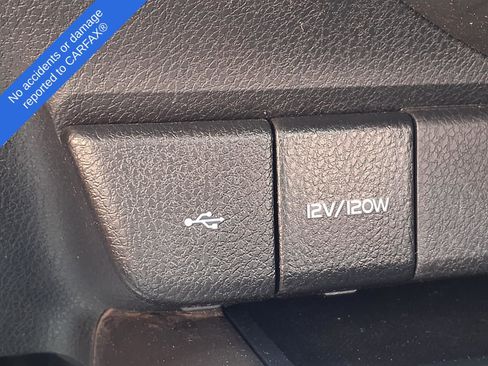 Used 2021 Toyota Camry SE FWD image 26
