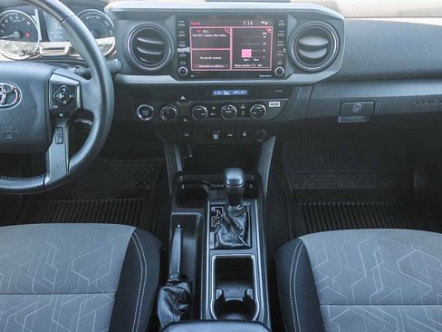 Certified 2023 Toyota Tacoma TRD Off-Road image 13