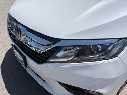 Used 2020 Honda Odyssey EX image 6