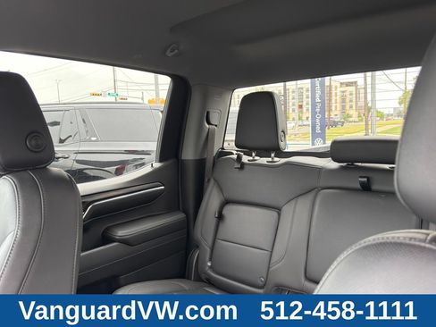 Used 2024 GMC Sierra 1500 SLT AWD/4WD image 13