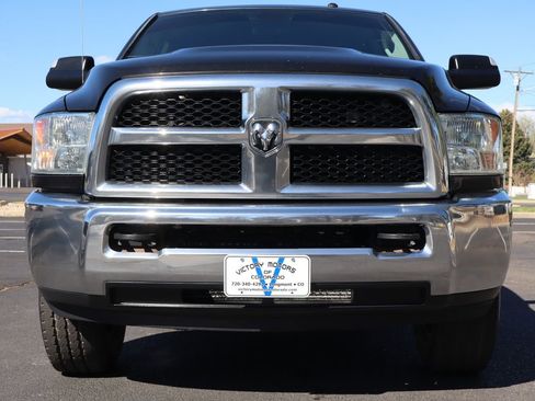 Used 2018 RAM 2500 Tradesman w/ Chrome Appearance Group image 13