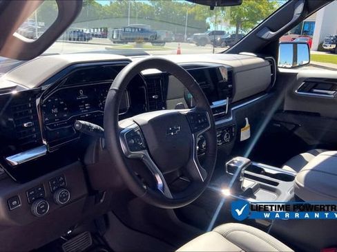 New 2025 Chevrolet Silverado 1500 LT Trail Boss w/ LT Trail Boss Premium Package AWD/4WD image 7