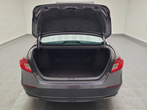 Used 2019 Honda Accord LX image 29