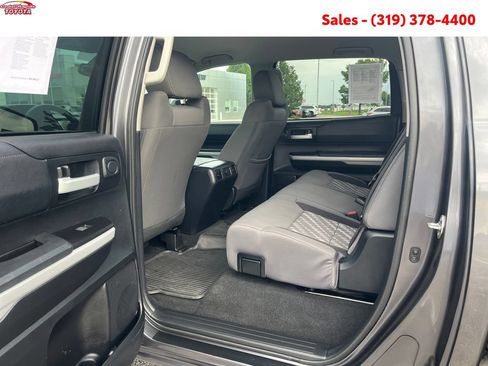 Certified 2018 Toyota Tundra SR5 w/ TRD Off Road Package AWD/4WD image 22