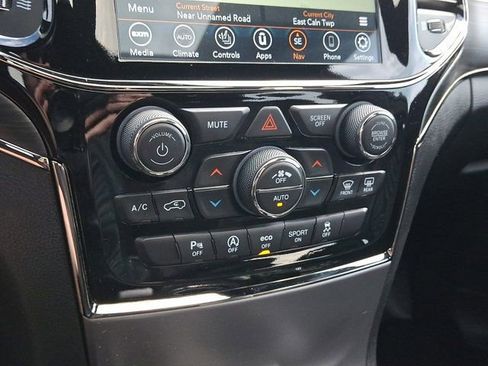 Certified 2020 Jeep Grand Cherokee Limited X image 18