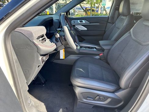 New 2026 Ford Explorer ST w/ Sun And Sound Package image 22