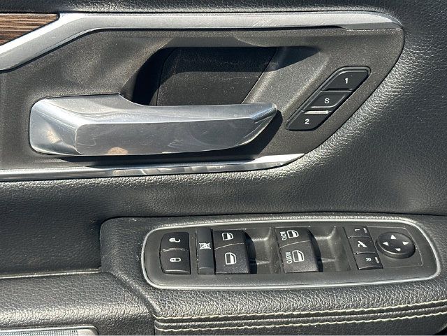 Used 2020 RAM 1500 Laramie w/ Off Road Group AWD/4WD image 30