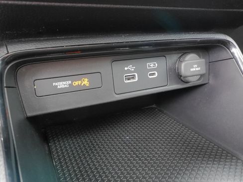 Used 2025 Honda CR-V EX image 28