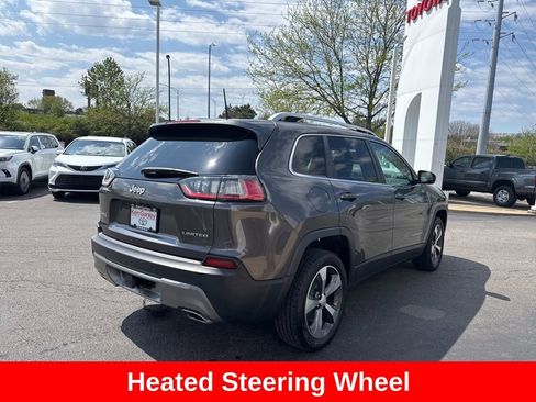 Used 2019 Jeep Cherokee Limited w/ Trailer Tow Group AWD/4WD image 7