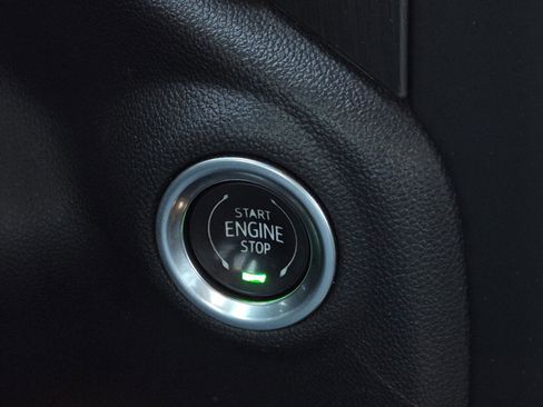 Used 2022 GMC Sierra 1500 AT4 w/ AT4 Preferred Package image 24