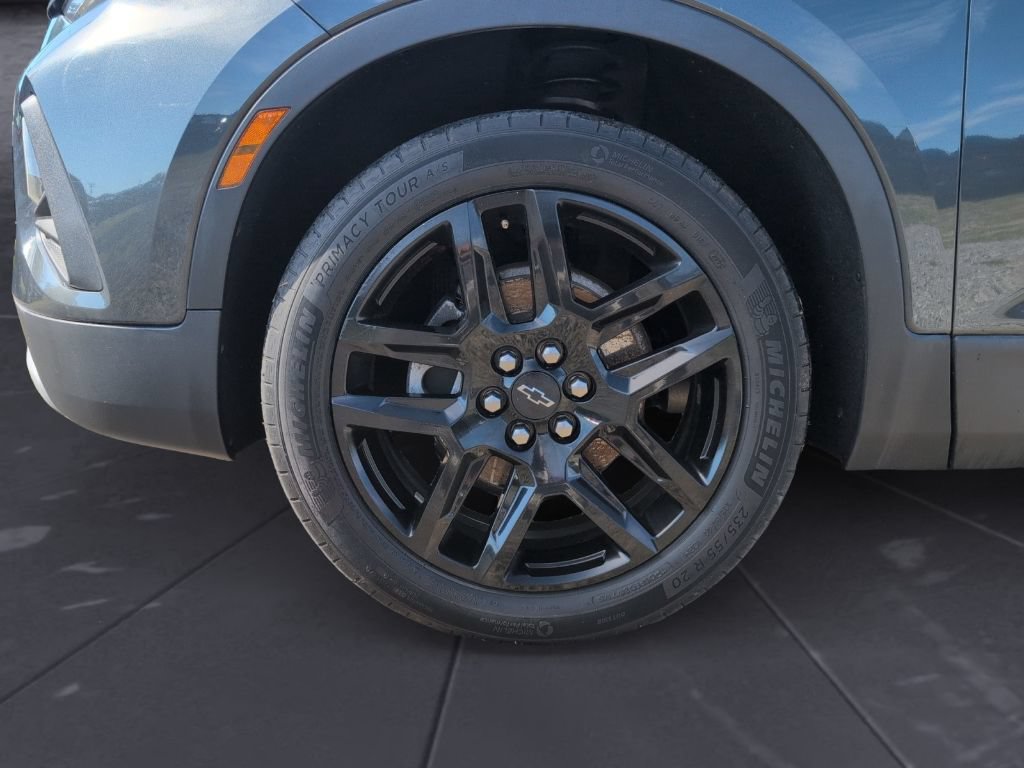 Used 2020 Chevrolet Blazer LT FWD image 25