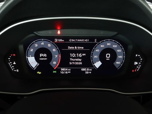 Certified 2025 Audi Q3 2.0T Premium w/ Convenience Package AWD/4WD image 17