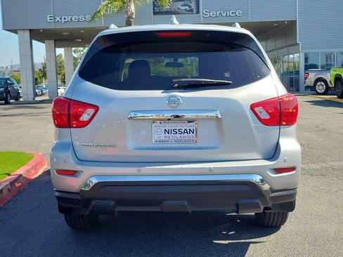 Used 2019 Nissan Pathfinder S FWD image 33