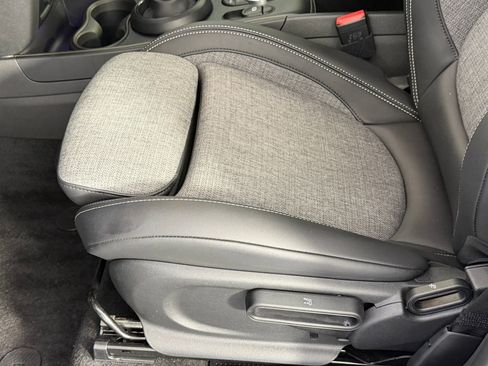 Used 2023 MINI Cooper Countryman S image 13