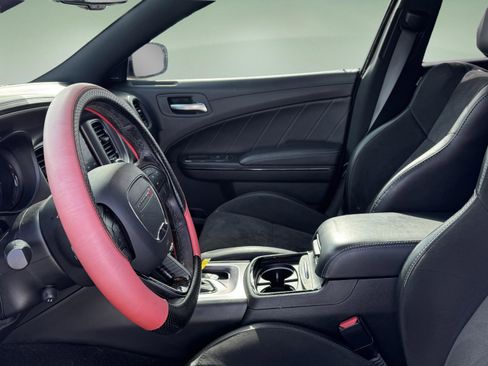 Used 2022 Dodge Charger R/T w/ Plus Group image 8