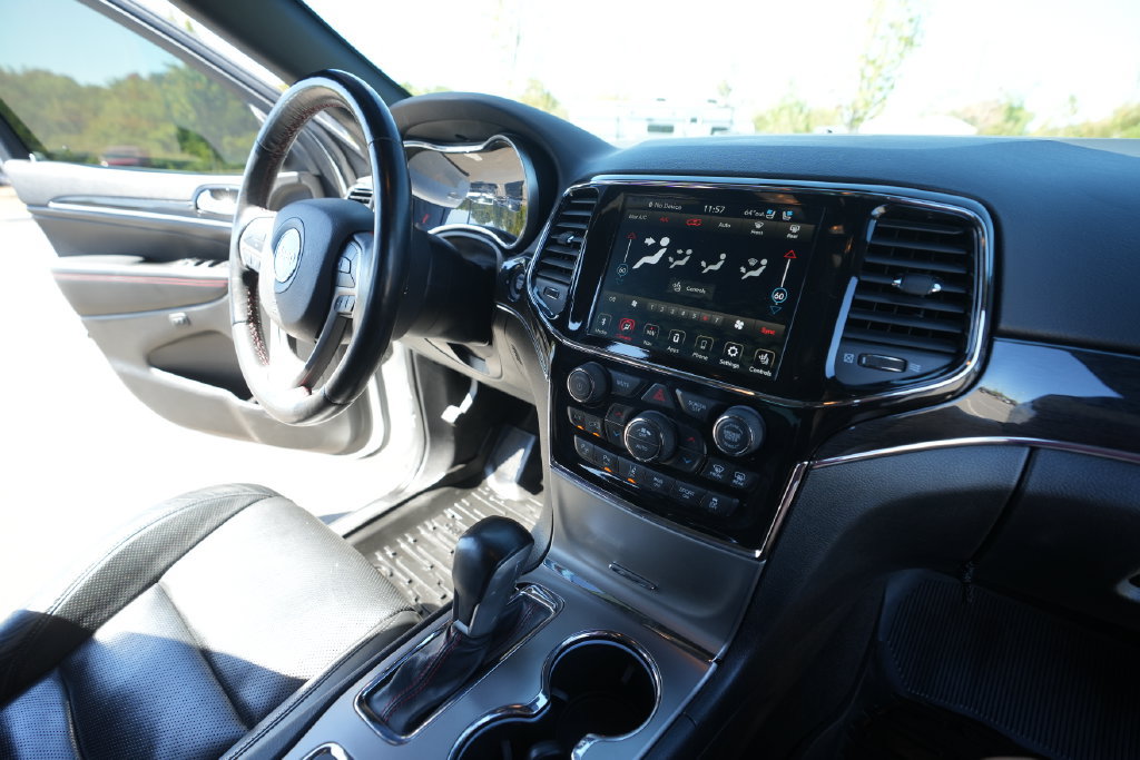 Used 2021 Jeep Grand Cherokee Trailhawk w/ Trailhawk Luxury Group AWD/4WD image 41