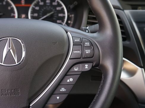 Used 2019 Acura ILX FWD image 25
