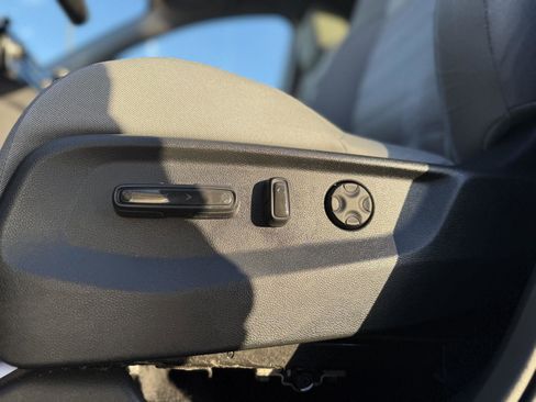 Used 2020 Honda CR-V EX image 14