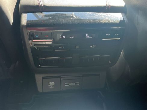 Used 2022 Acura MDX A-Spec image 37