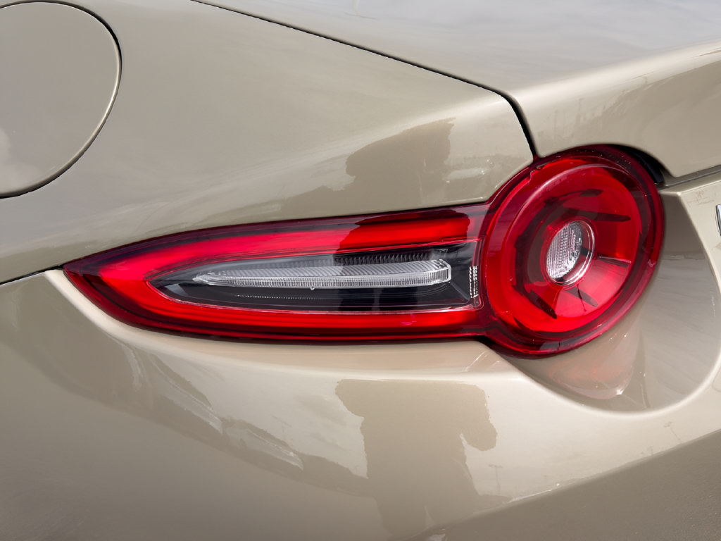 Used 2024 MAZDA MX-5 Miata RF Grand Touring RWD image 12