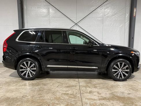 Used 2024 Volvo XC90 B5 Core AWD/4WD image 6