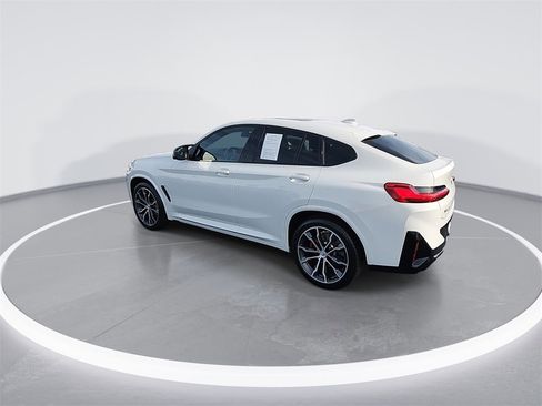 Used 2022 BMW X4 M40i image 6