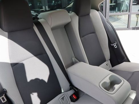 Used 2023 Toyota Corolla LE image 12