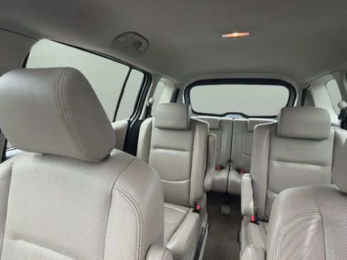 Used 2009 MAZDA MAZDA5 Grand Touring image 23