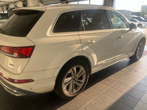 Used 2021 Audi Q7 3.0T Premium Plus AWD/4WD image 8
