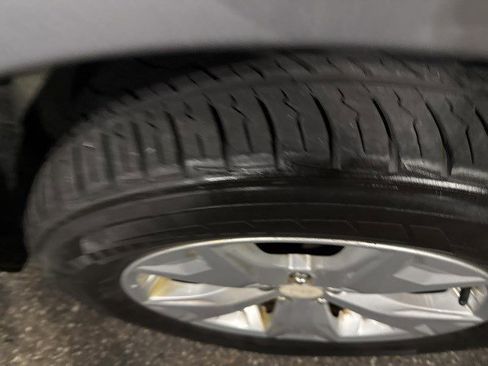 Used 2015 Subaru Forester 2.5i Premium w/ All-Weather Package image 6