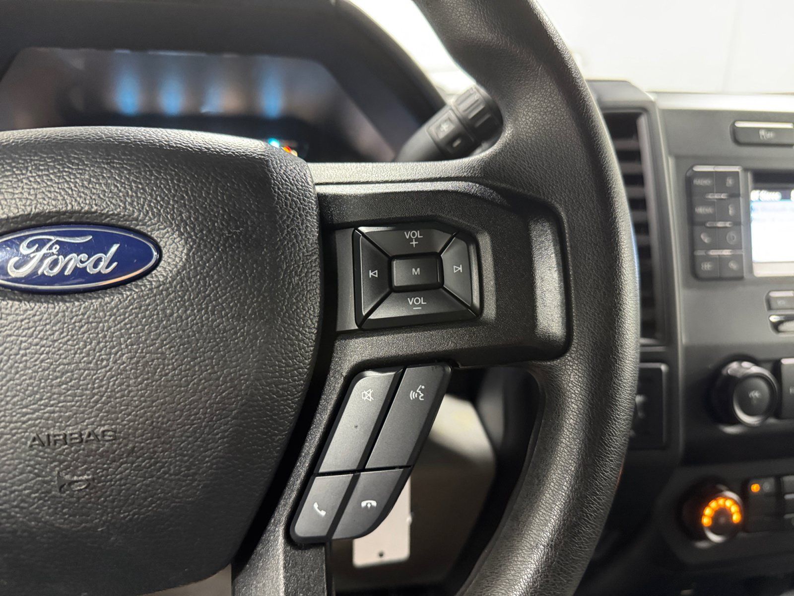 Used 2019 Ford F150 XL w/ Equipment Group 101A Mid AWD/4WD image 21