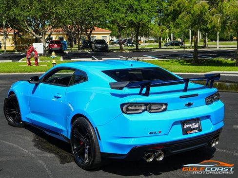 Used 2023 Chevrolet Camaro ZL1 RWD image 47