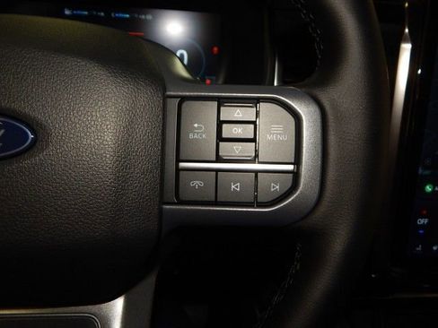 New 2025 Ford F150 Lightning Lariat image 28