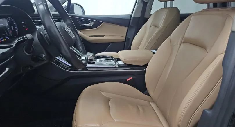 Used 2021 Audi Q7 2.0T Premium Plus AWD/4WD image 4
