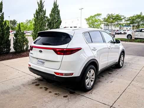 Used 2018 Kia Sportage LX image 10