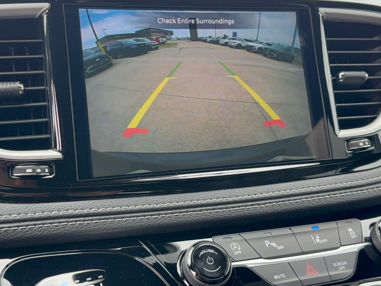 New 2027 Chrysler Pacifica Select FWD image 24